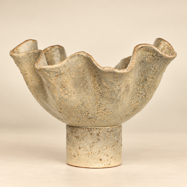 Ruffled Edge Ceramic Pedestal Bowl